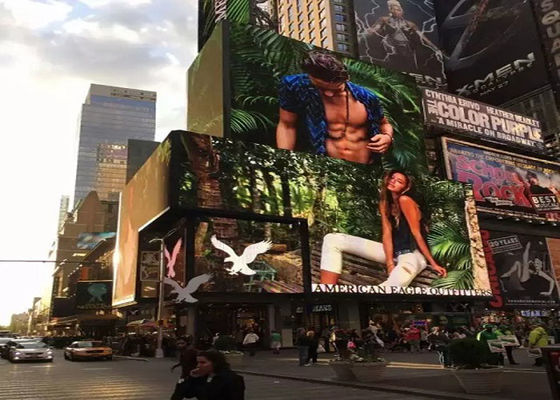 P6 P8 P10 Publicidade em outdoor