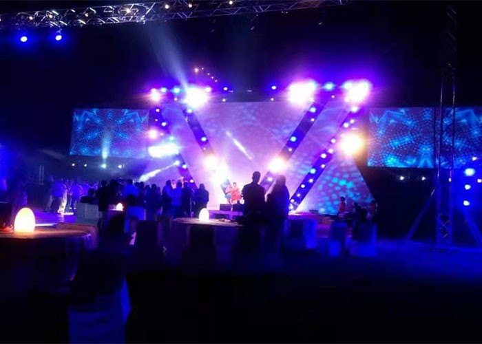 3,91 mm 4,81 mm RGB Aluguel de tela Led Led móvel Placa de exibição móvel