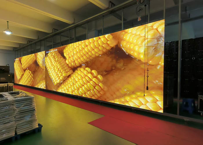 P3.91 Ecrãs LED enormes Alto brilho 500*500 mm Gabinete para palco
